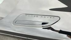 Land Rover Range Rover Velar 2.0 D200 R-Dynamic SE 5dr Auto Diesel Estate